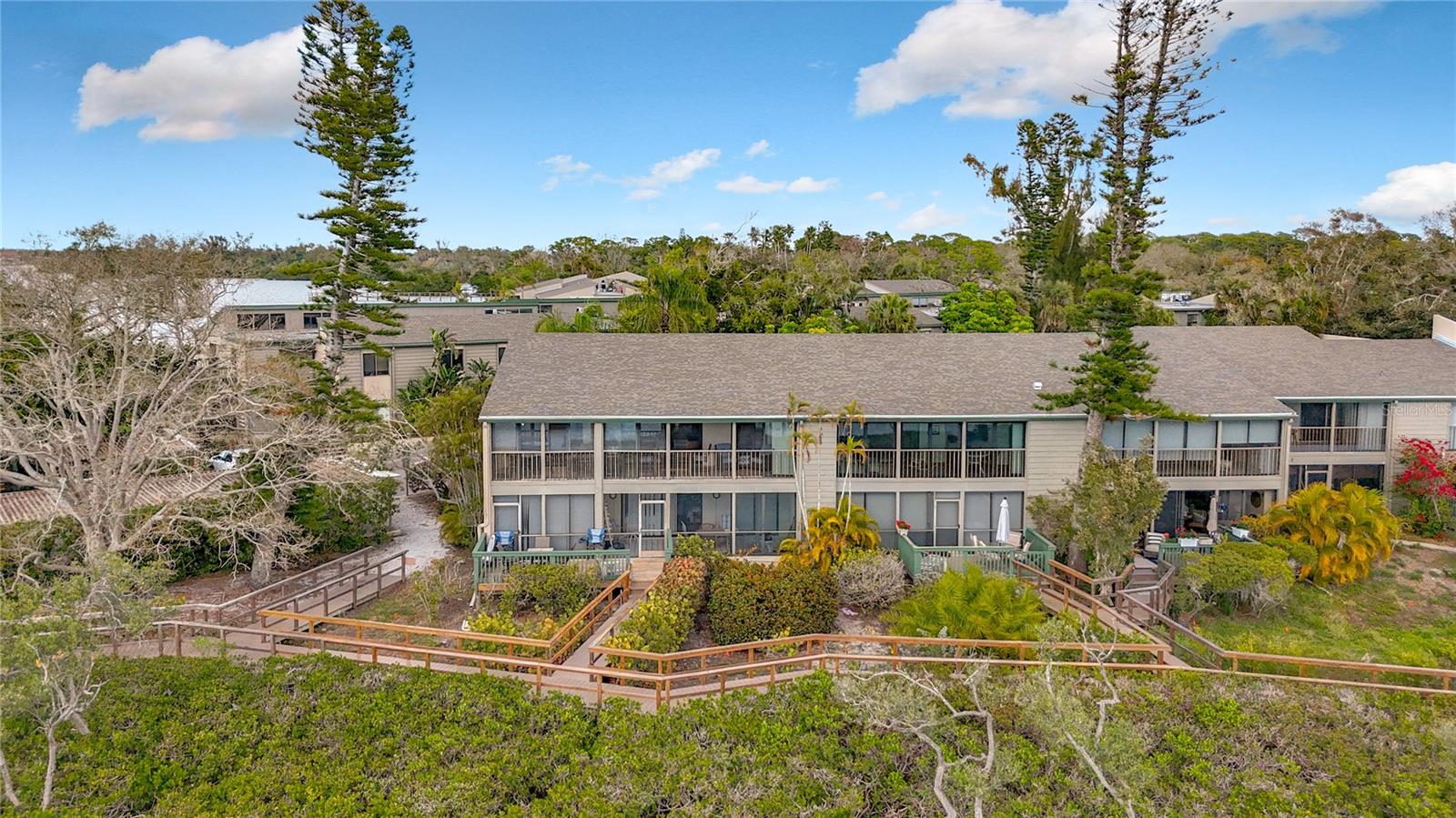 Image 59 of 64 For 1510 Pelican Point Drive Ba270