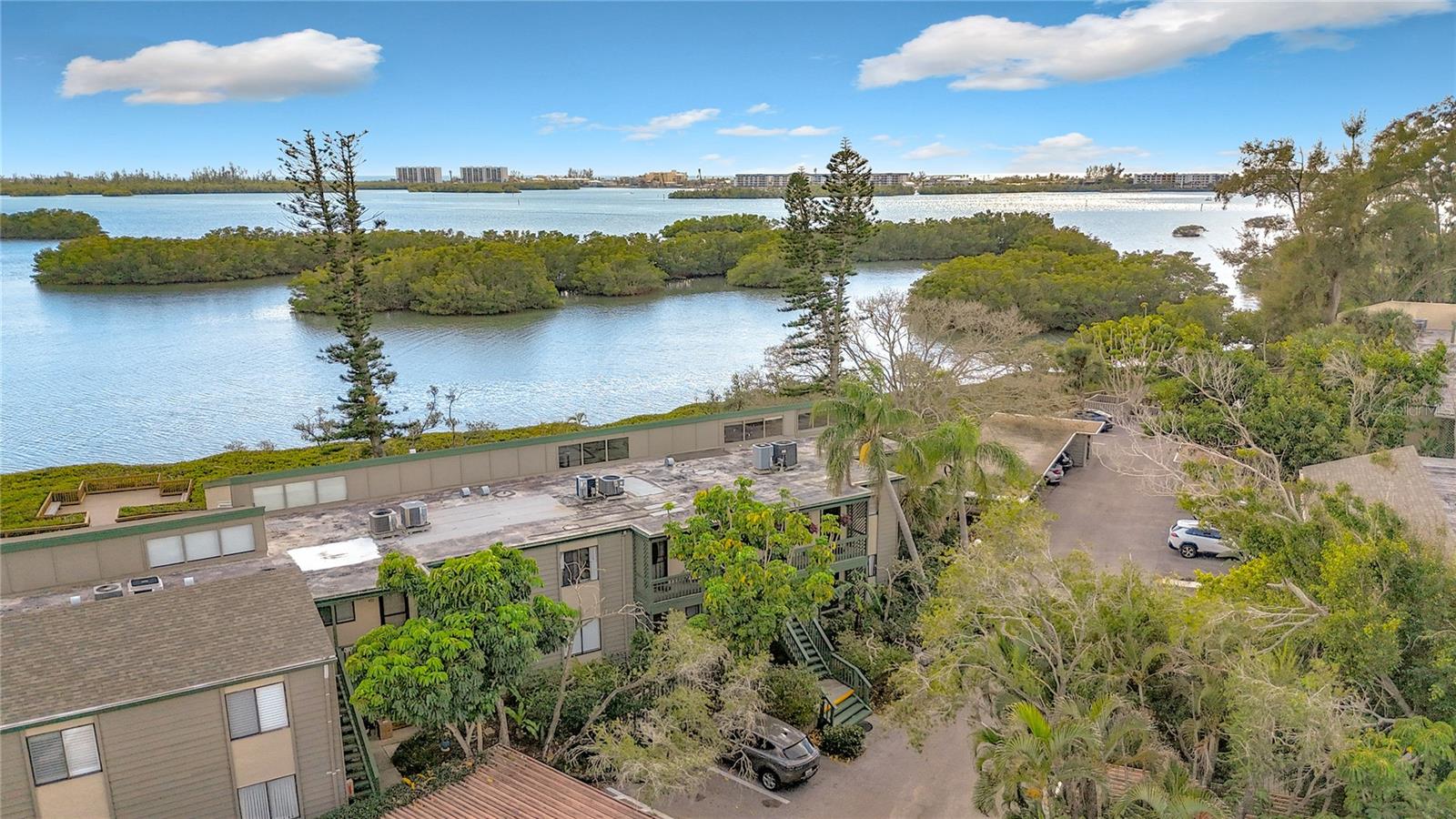 Image 7 of 64 For 1510 Pelican Point Drive Ba270