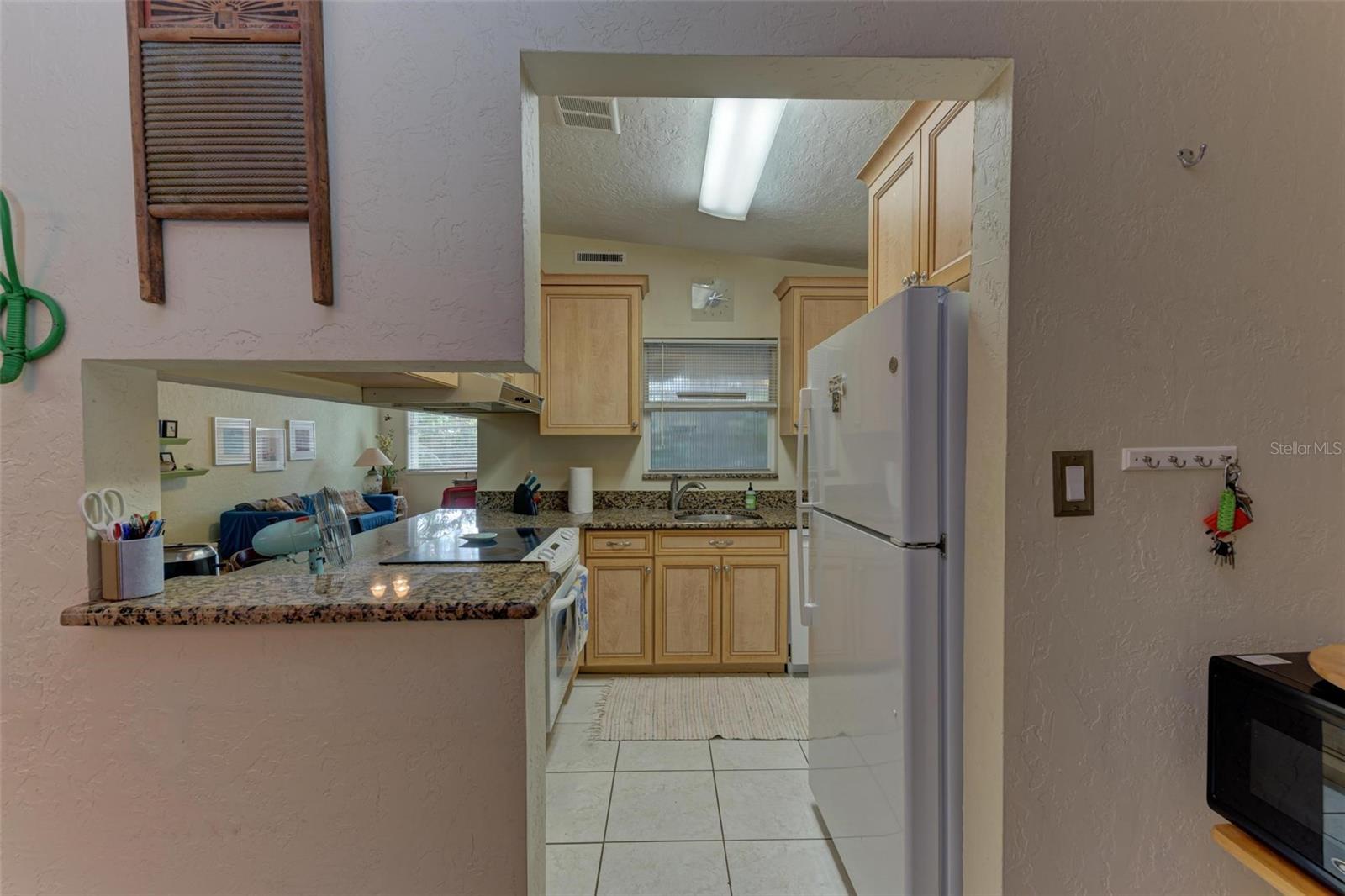 Image 13 of 44 For 2886 Wood Street