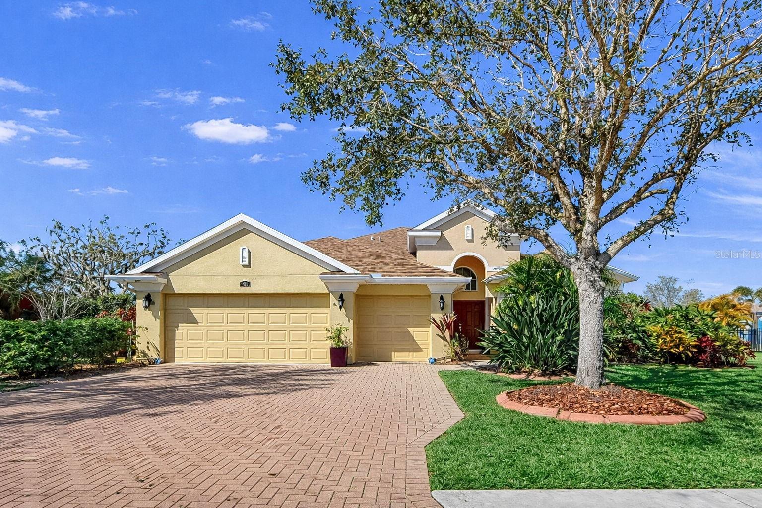 Image 25 of 87 For 6914 44th Court E