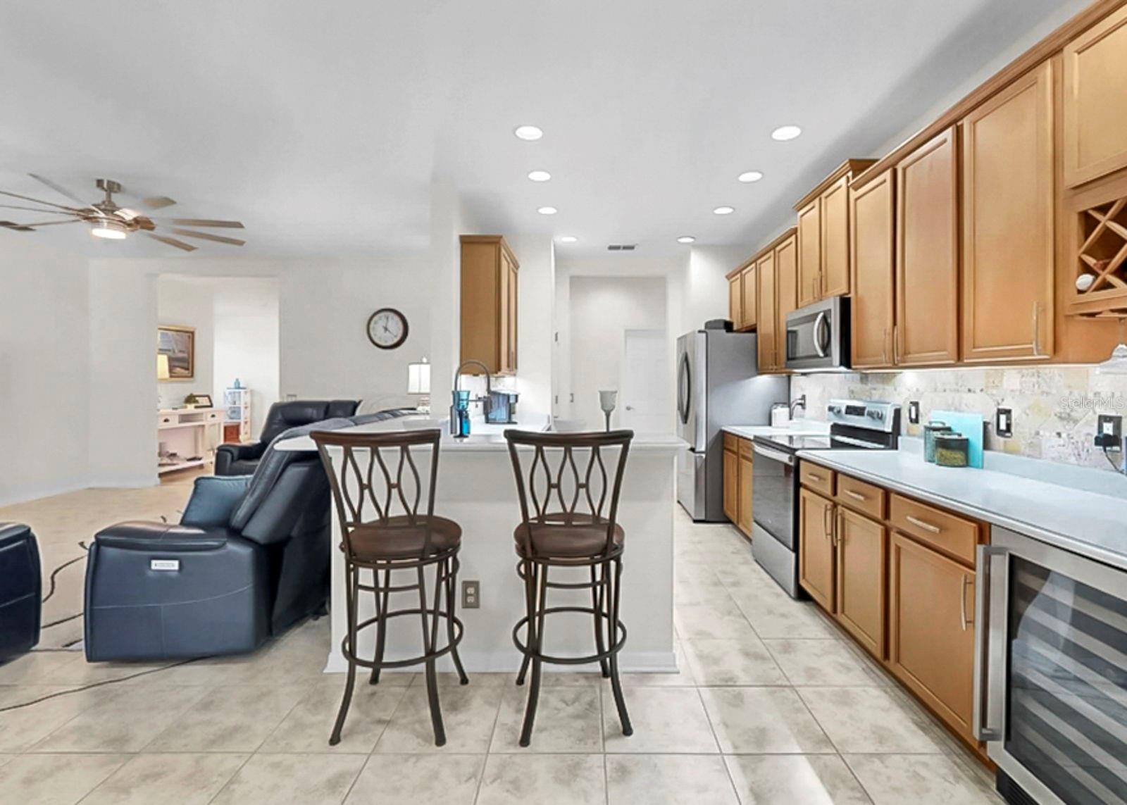 Image 44 of 87 For 6914 44th Court E