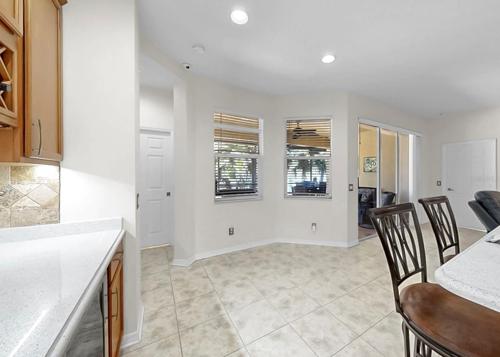 Image 53 of 87 For 6914 44th Court E