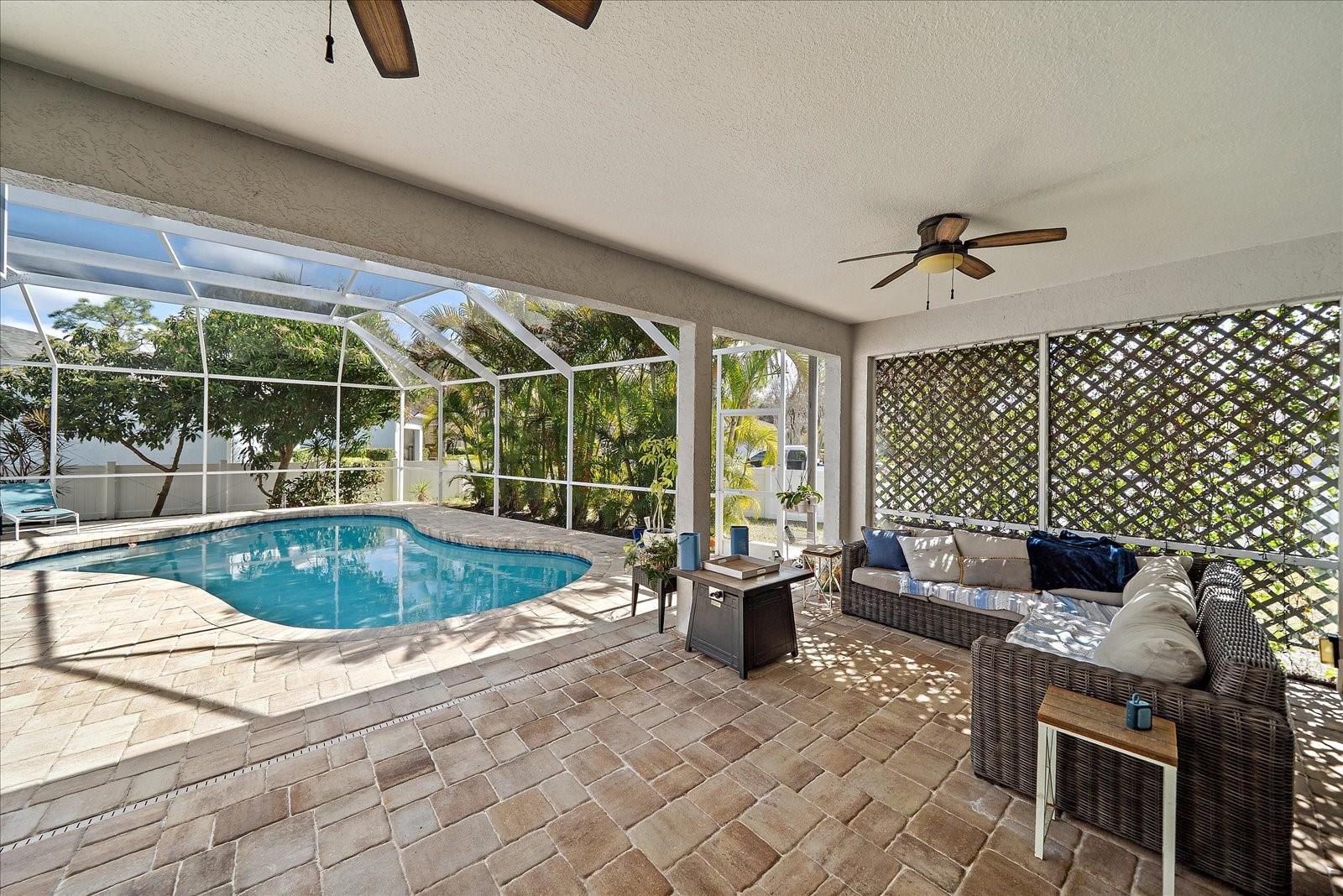 Image 28 of 43 For 11719 Winding Woods Way