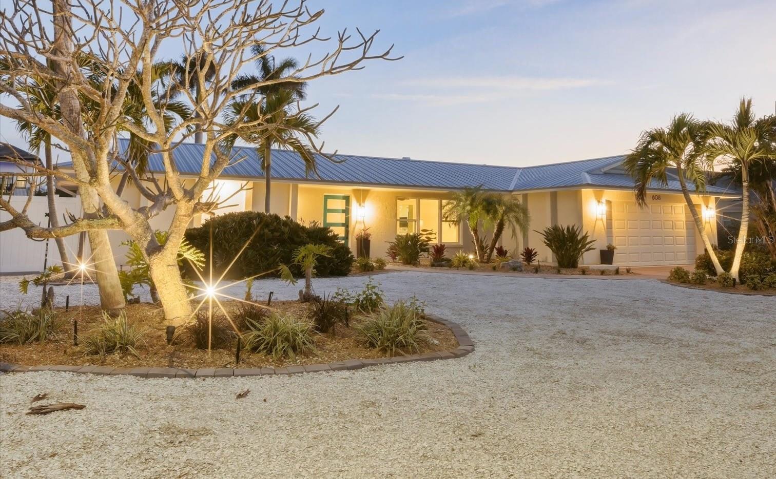 Image 2 of 61 For 608 Gladstone Lane