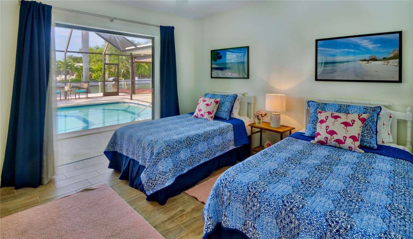 Image 29 of 61 For 608 Gladstone Lane