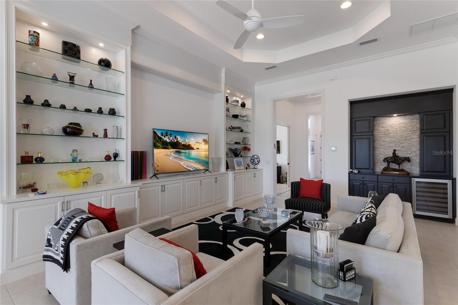 Image 15 of 71 For 6748 Curzon Terrace