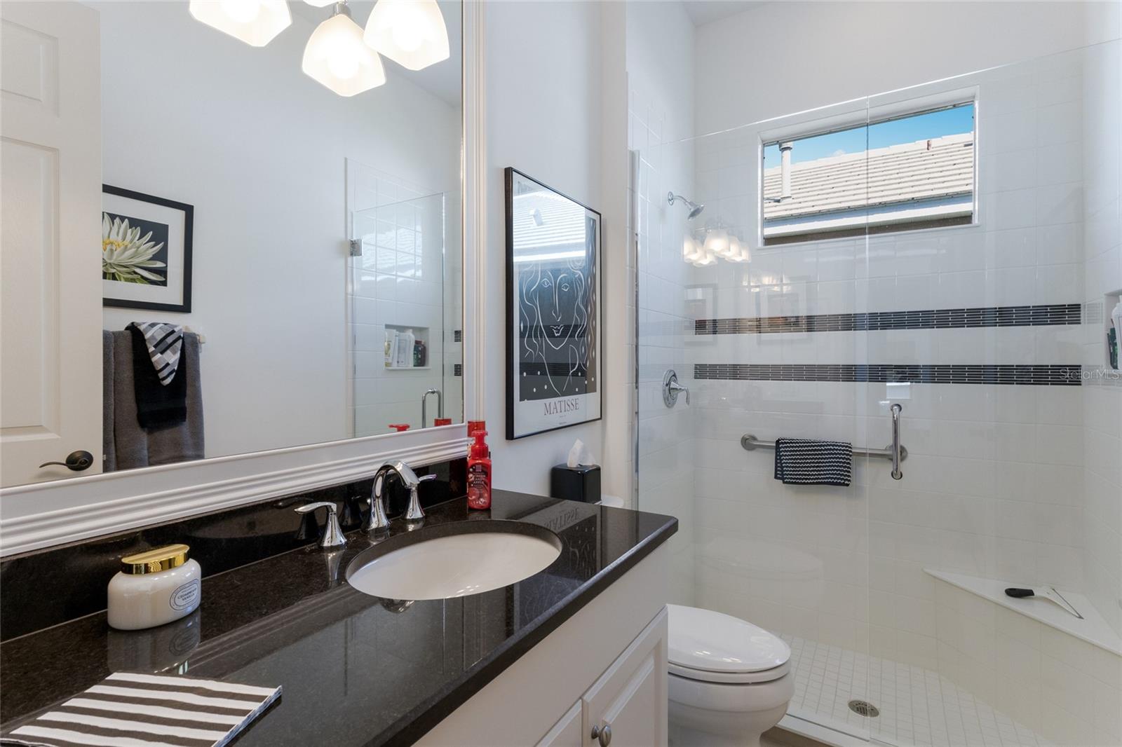 Image 31 of 71 For 6748 Curzon Terrace