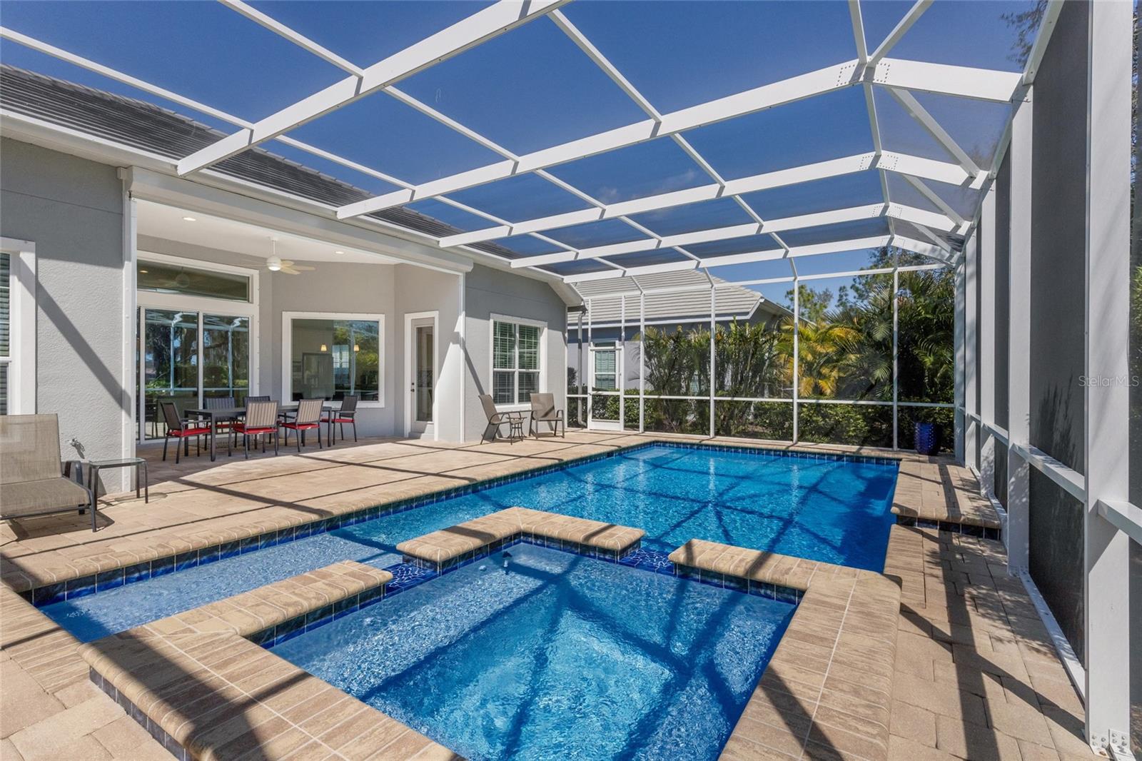 Image 34 of 71 For 6748 Curzon Terrace