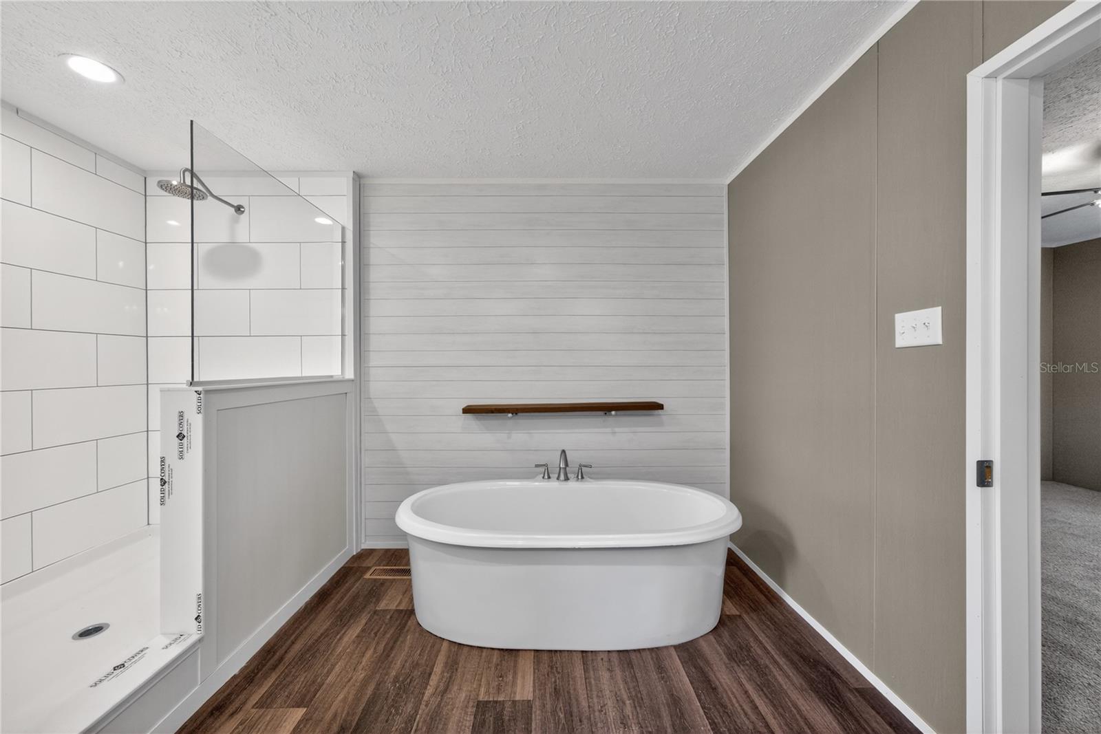 Image 23 of 35 For 3714 165th Court