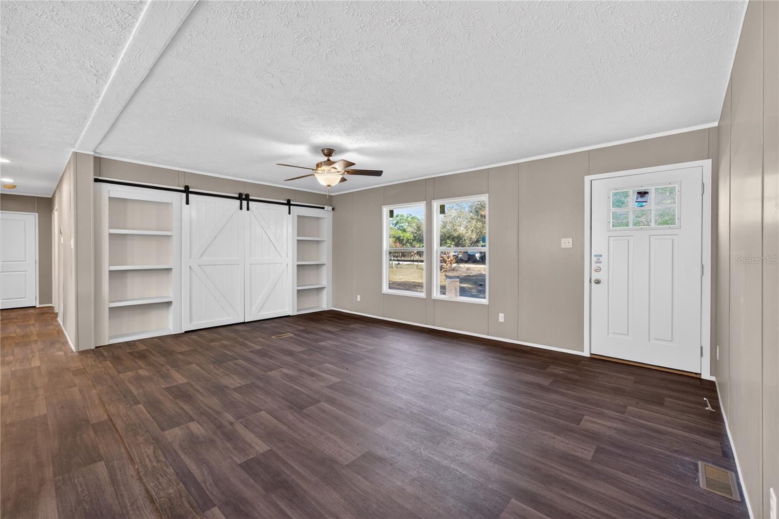 Image 5 of 35 For 3714 165th Court