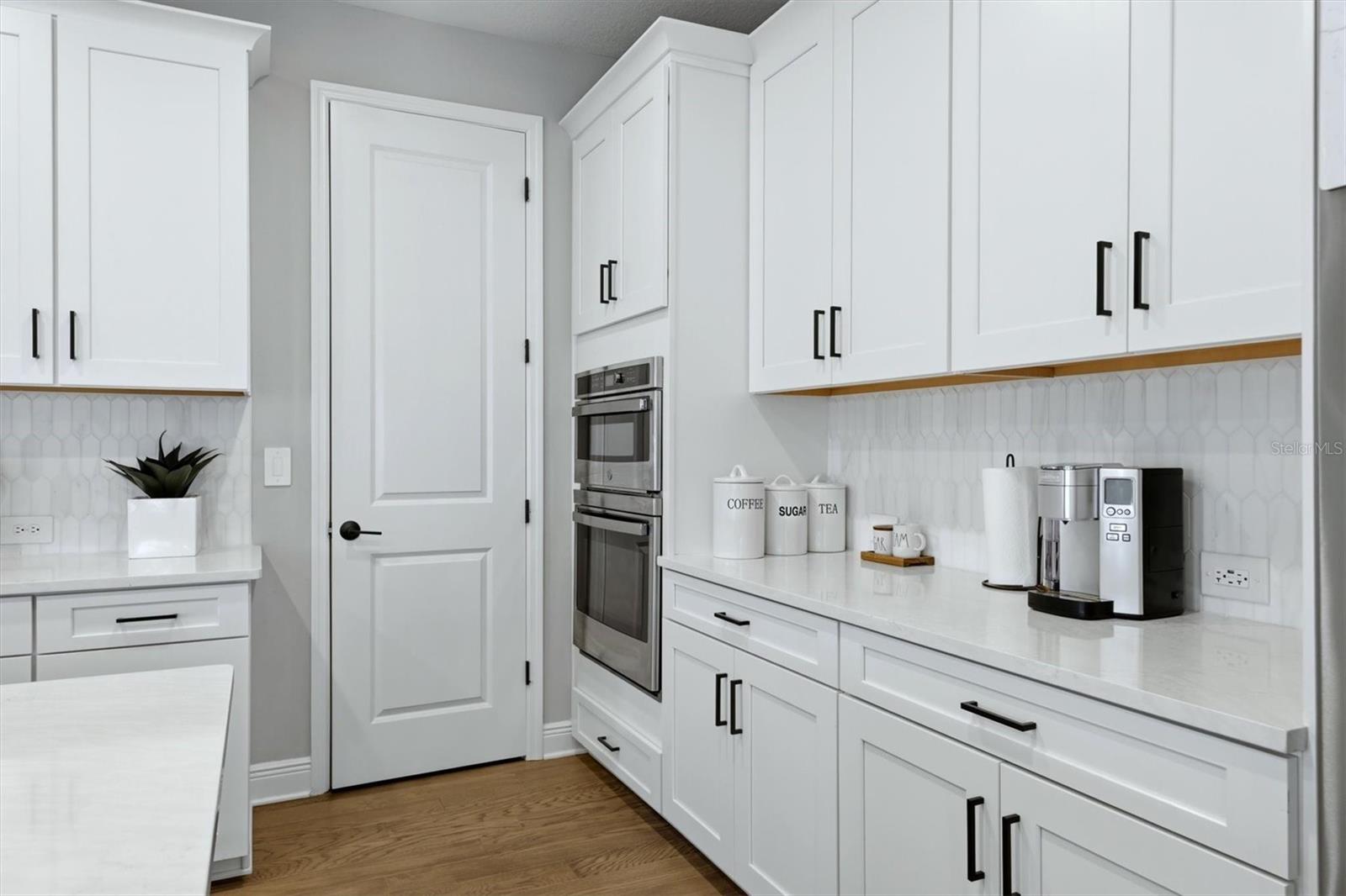 Image 11 of 72 For 5820 Millennium Silver Court