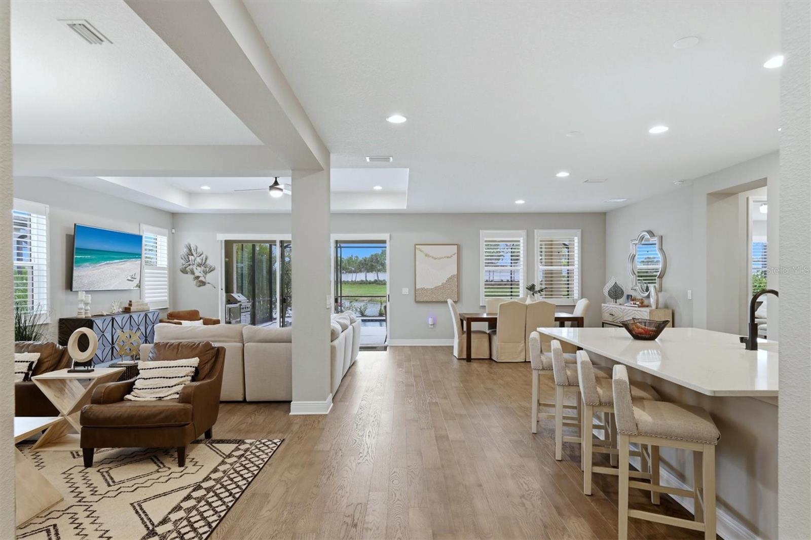 Image 16 of 72 For 5820 Millennium Silver Court