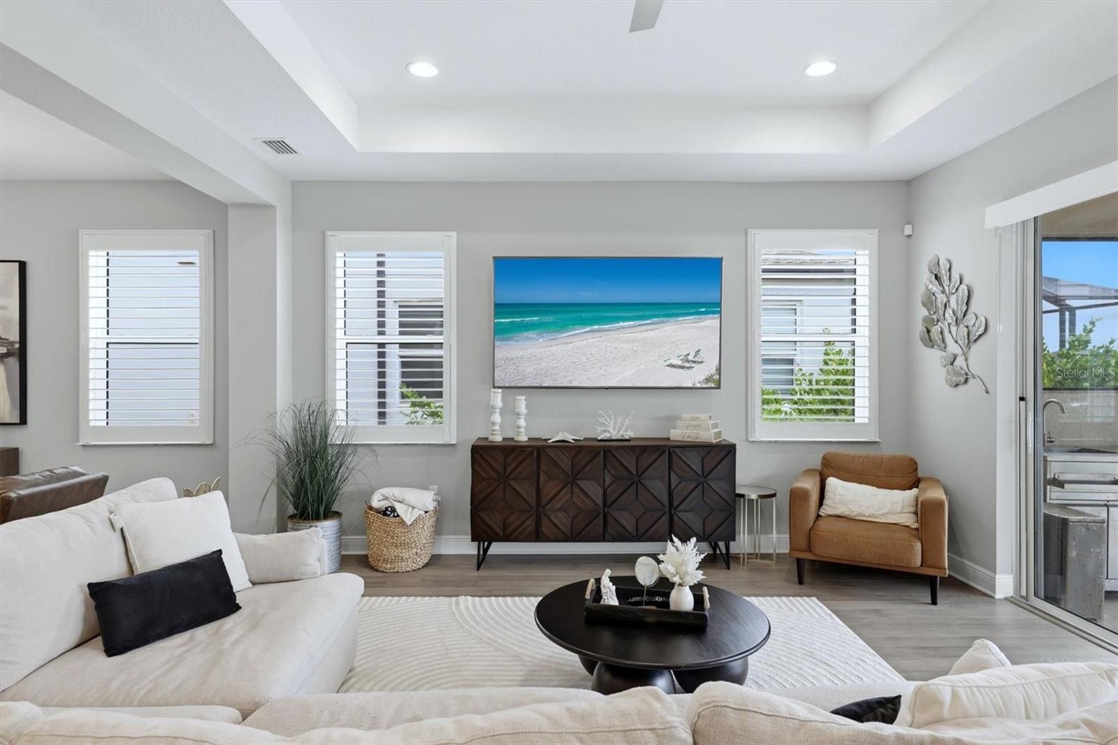 Image 18 of 72 For 5820 Millennium Silver Court