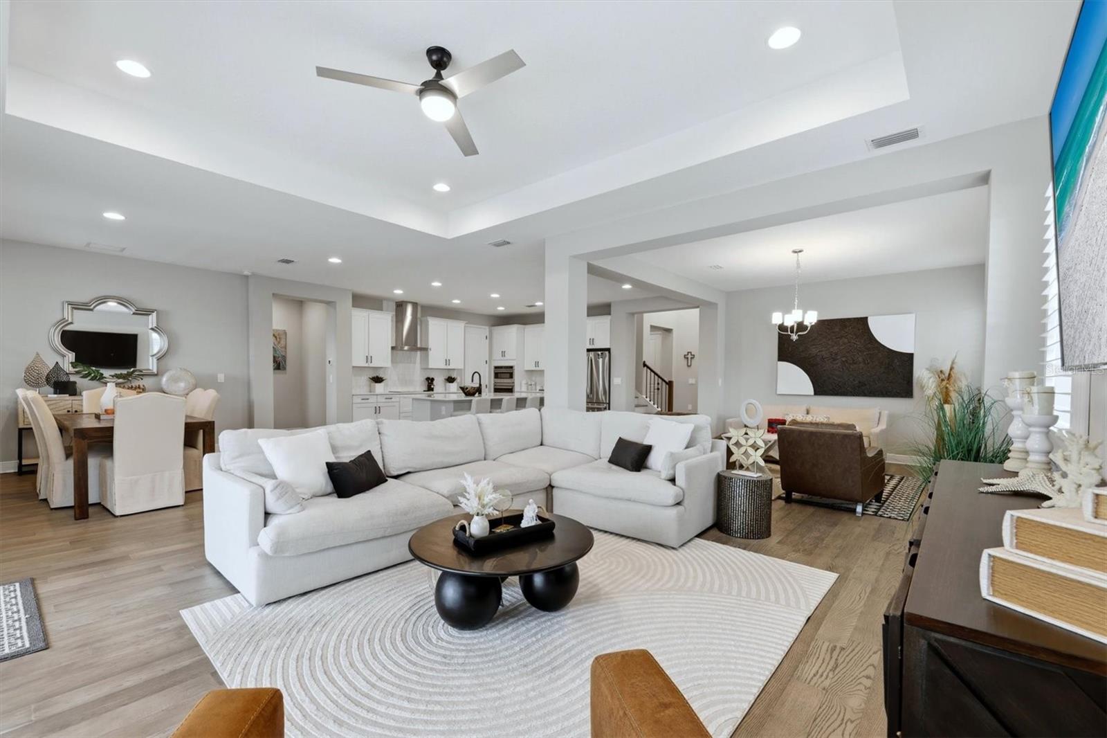 Image 21 of 72 For 5820 Millennium Silver Court