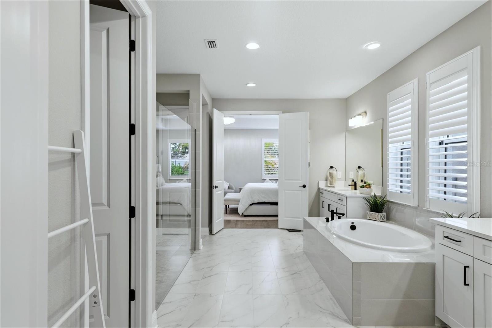 Image 27 of 72 For 5820 Millennium Silver Court