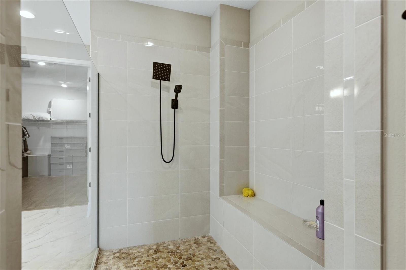 Image 28 of 72 For 5820 Millennium Silver Court