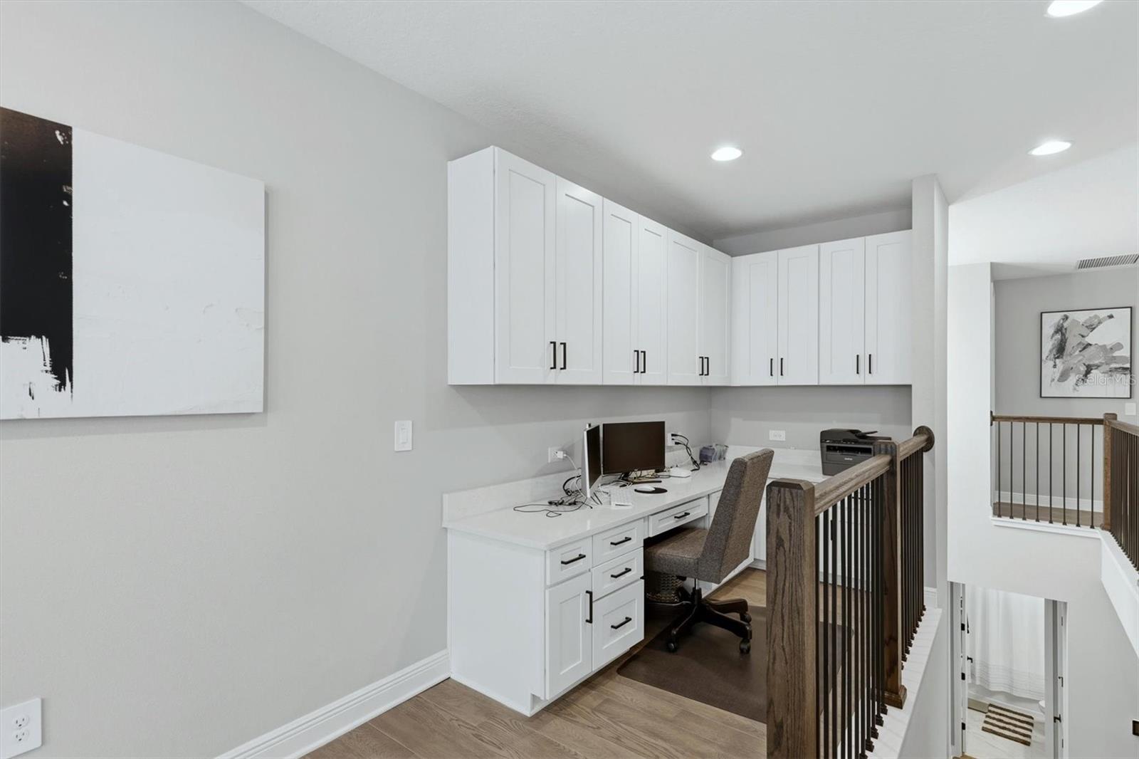 Image 33 of 72 For 5820 Millennium Silver Court