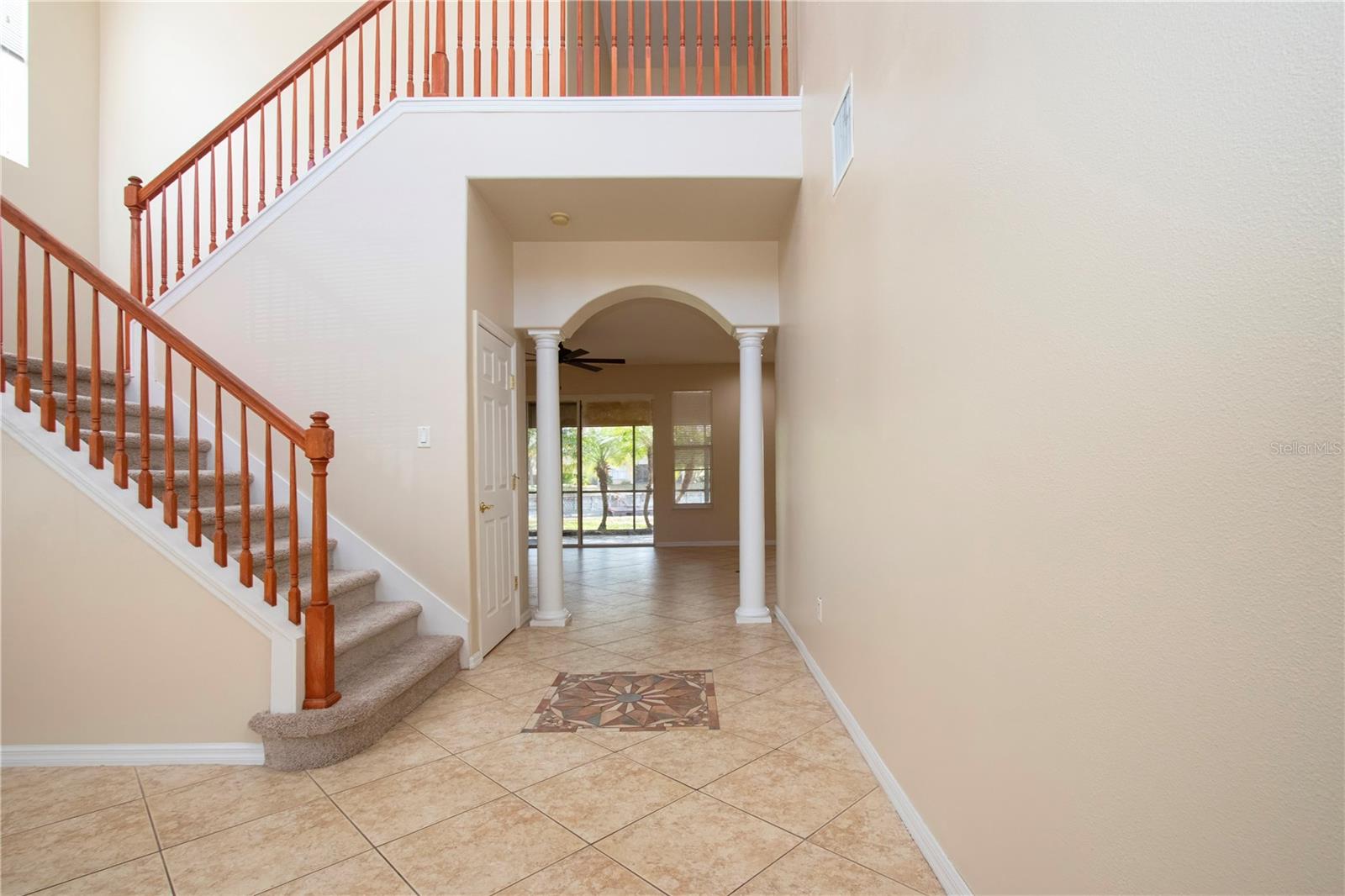 Image 10 of 77 For 18048 Java Isle Drive