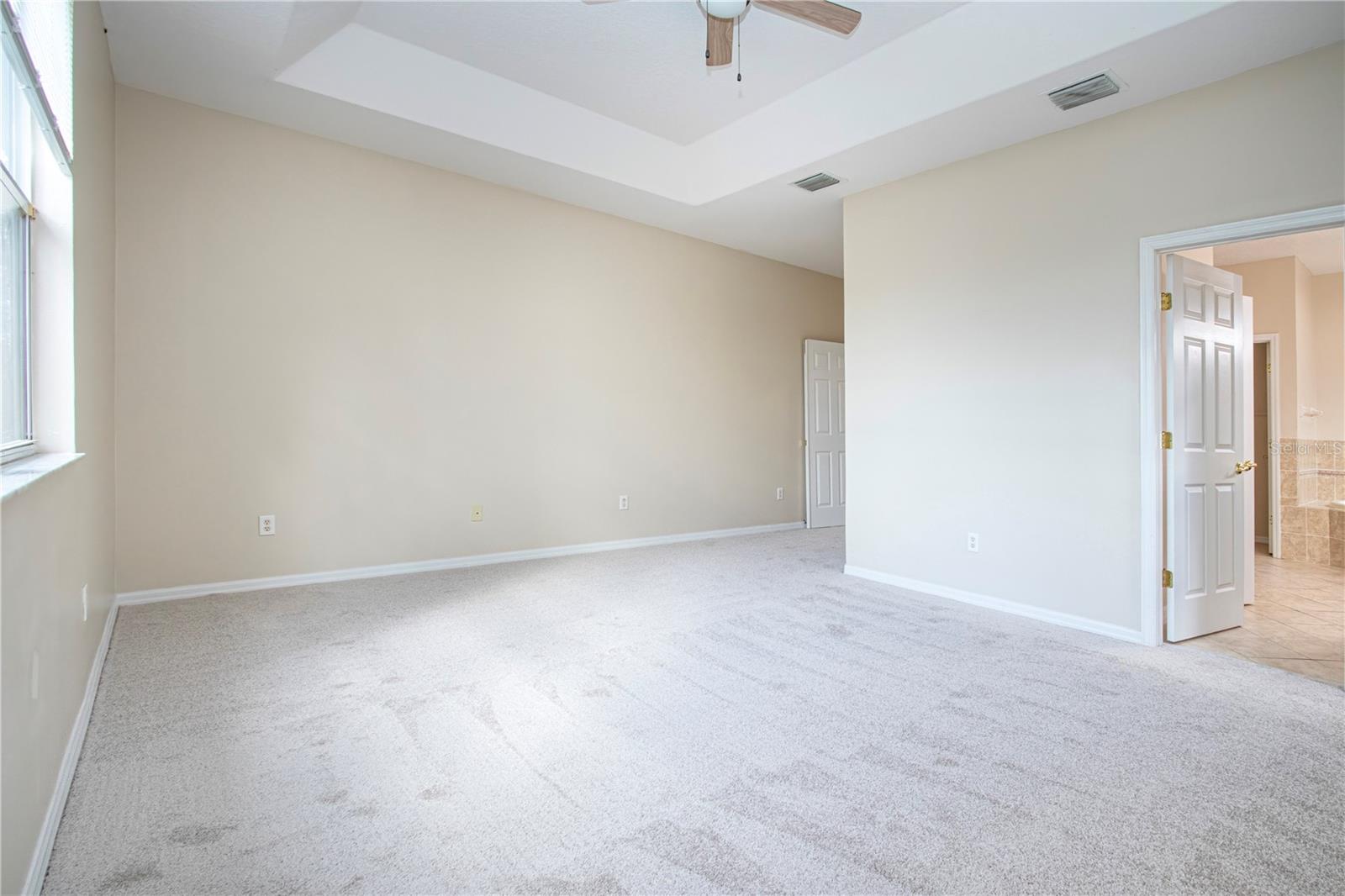 Image 39 of 77 For 18048 Java Isle Drive