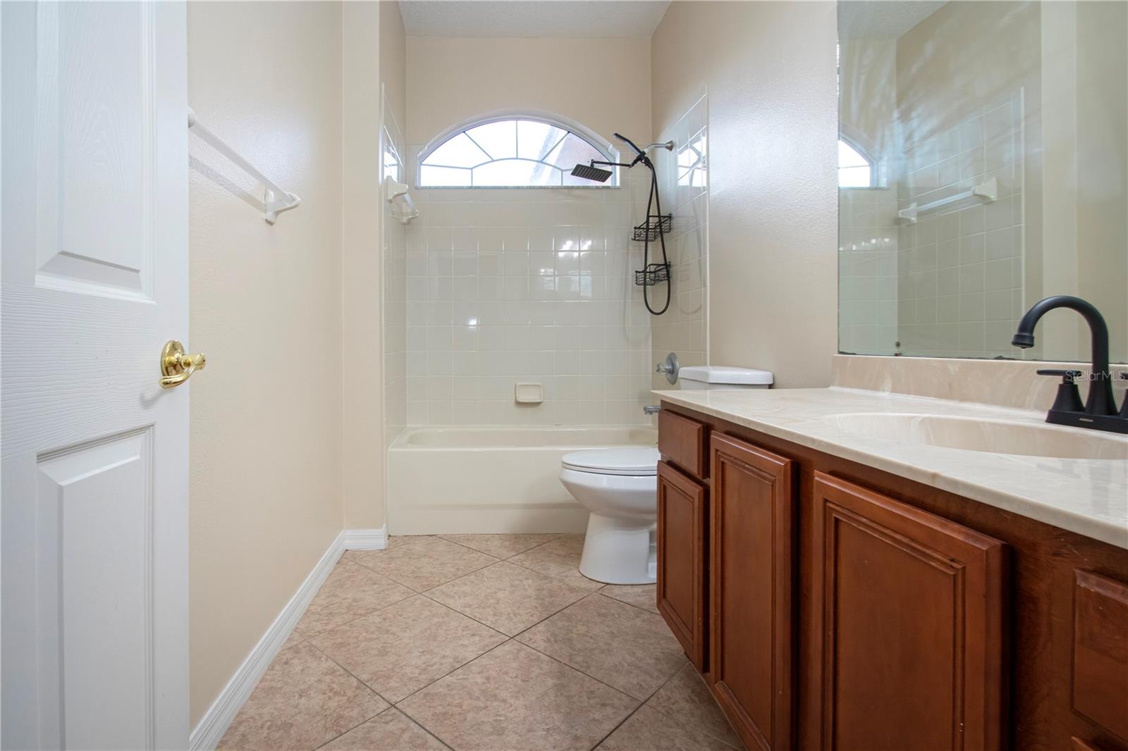 Image 49 of 77 For 18048 Java Isle Drive