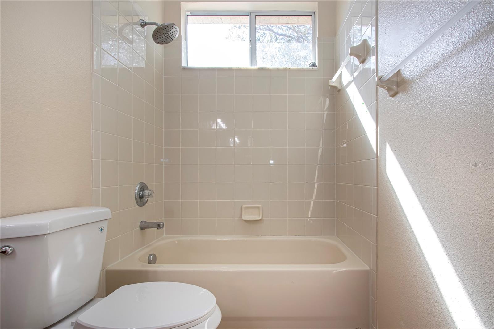 Image 59 of 77 For 18048 Java Isle Drive