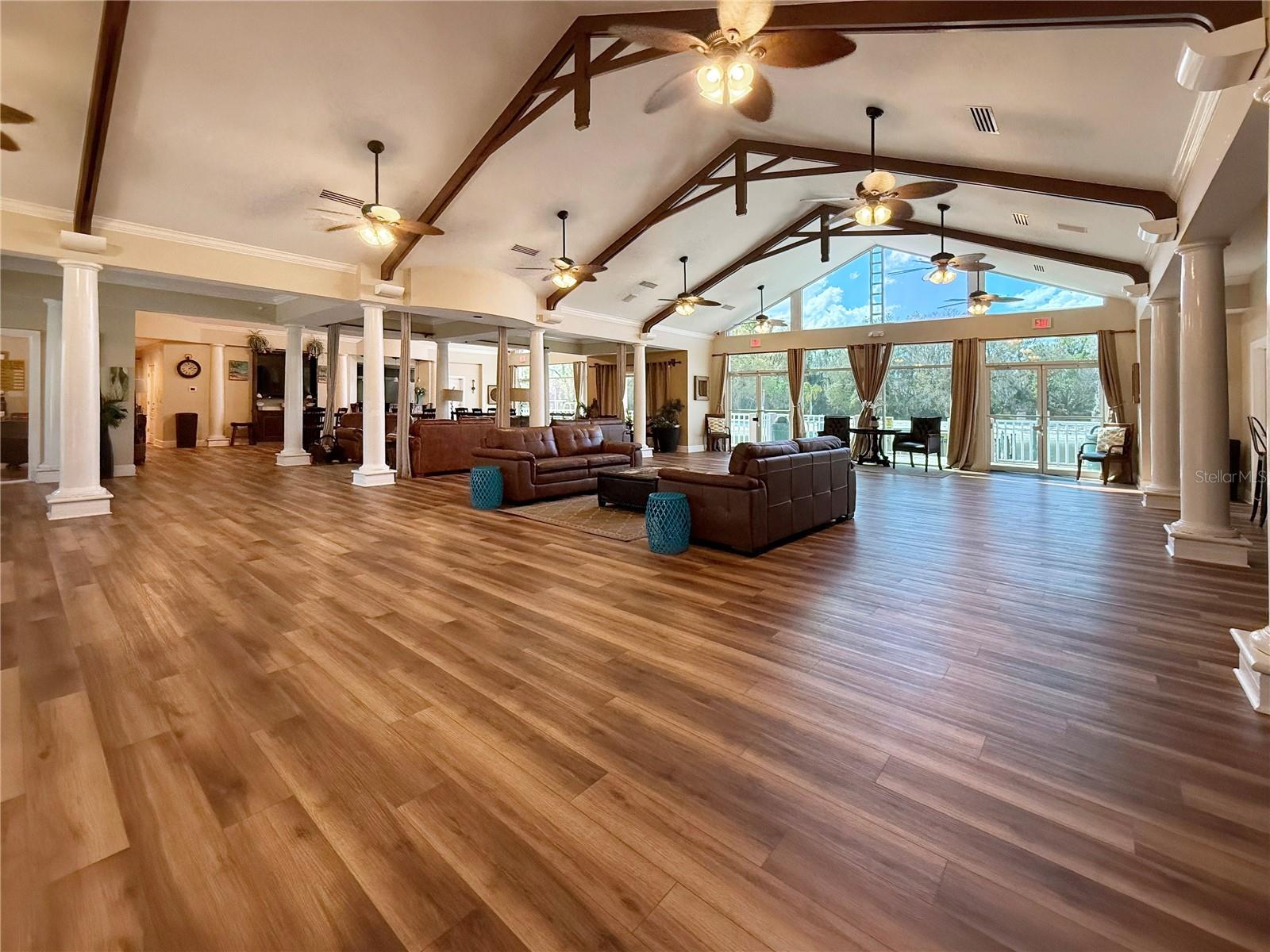 Image 69 of 77 For 18048 Java Isle Drive