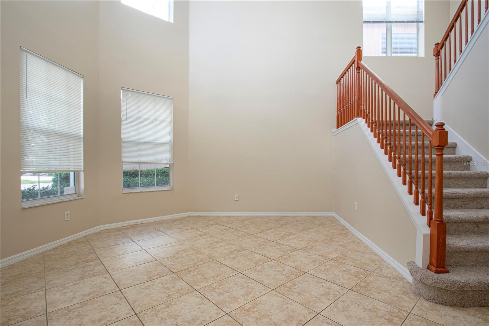 Image 7 of 77 For 18048 Java Isle Drive