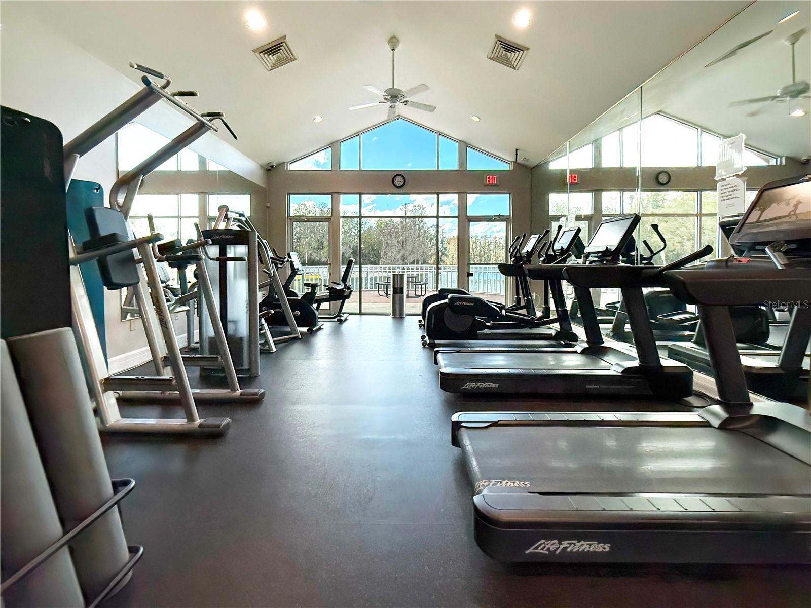 Image 72 of 77 For 18048 Java Isle Drive