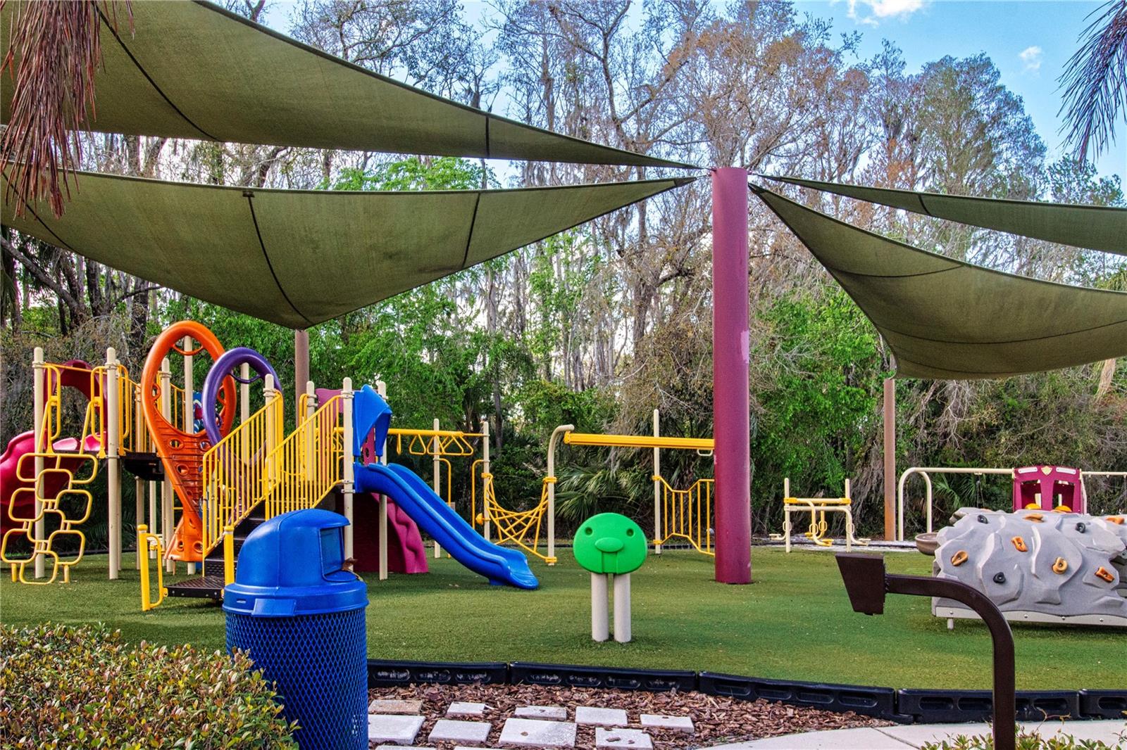 Image 73 of 77 For 18048 Java Isle Drive