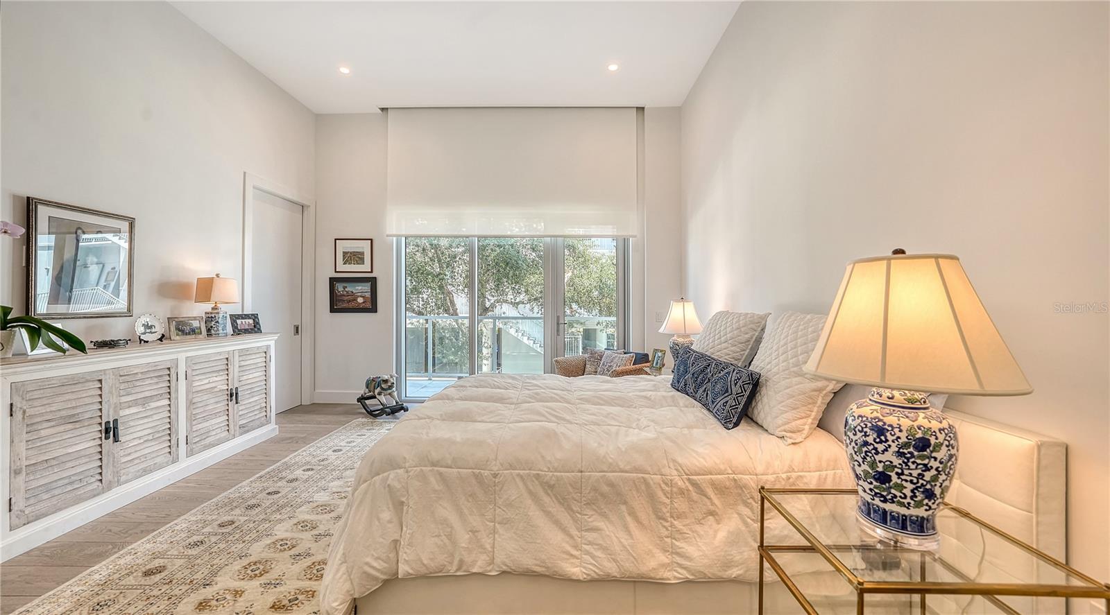 Image 21 of 43 For 1335 2nd Street Villa 2e