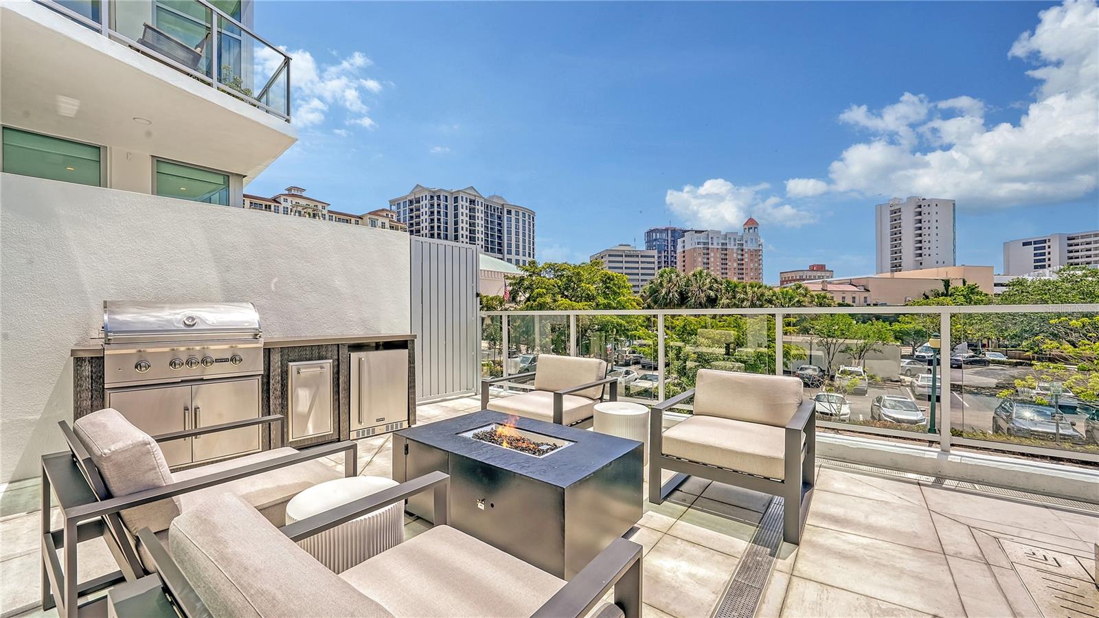 Image 40 of 43 For 1335 2nd Street Villa 2e