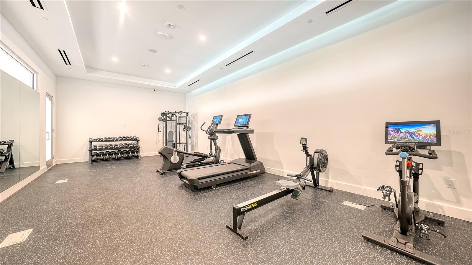 Image 43 of 43 For 1335 2nd Street Villa 2e