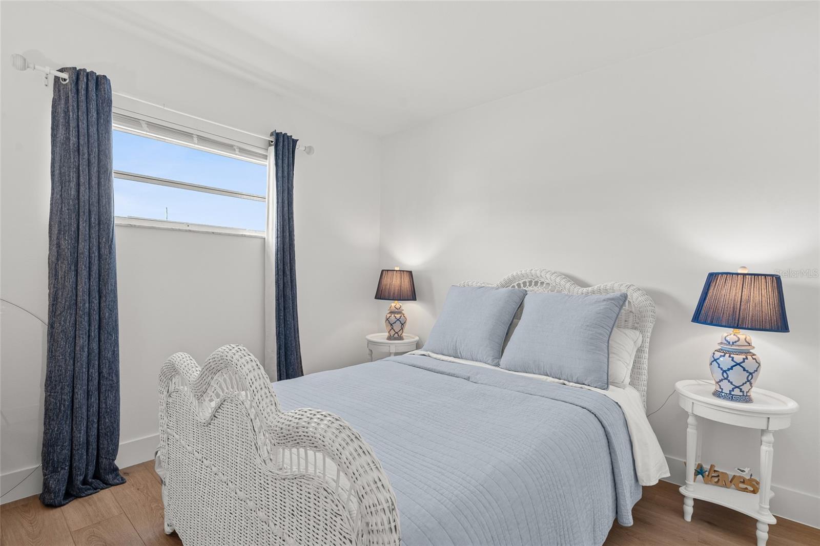 Image 18 of 49 For 2016 5th Street