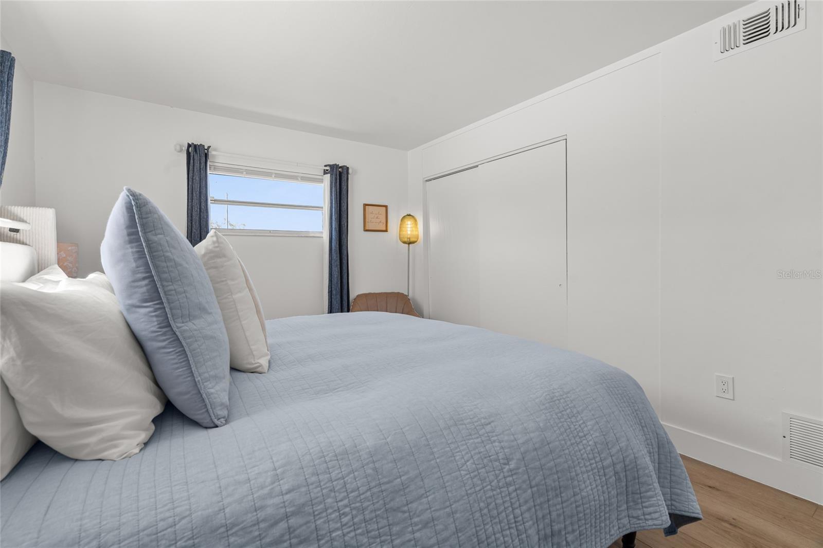 Image 22 of 49 For 2016 5th Street