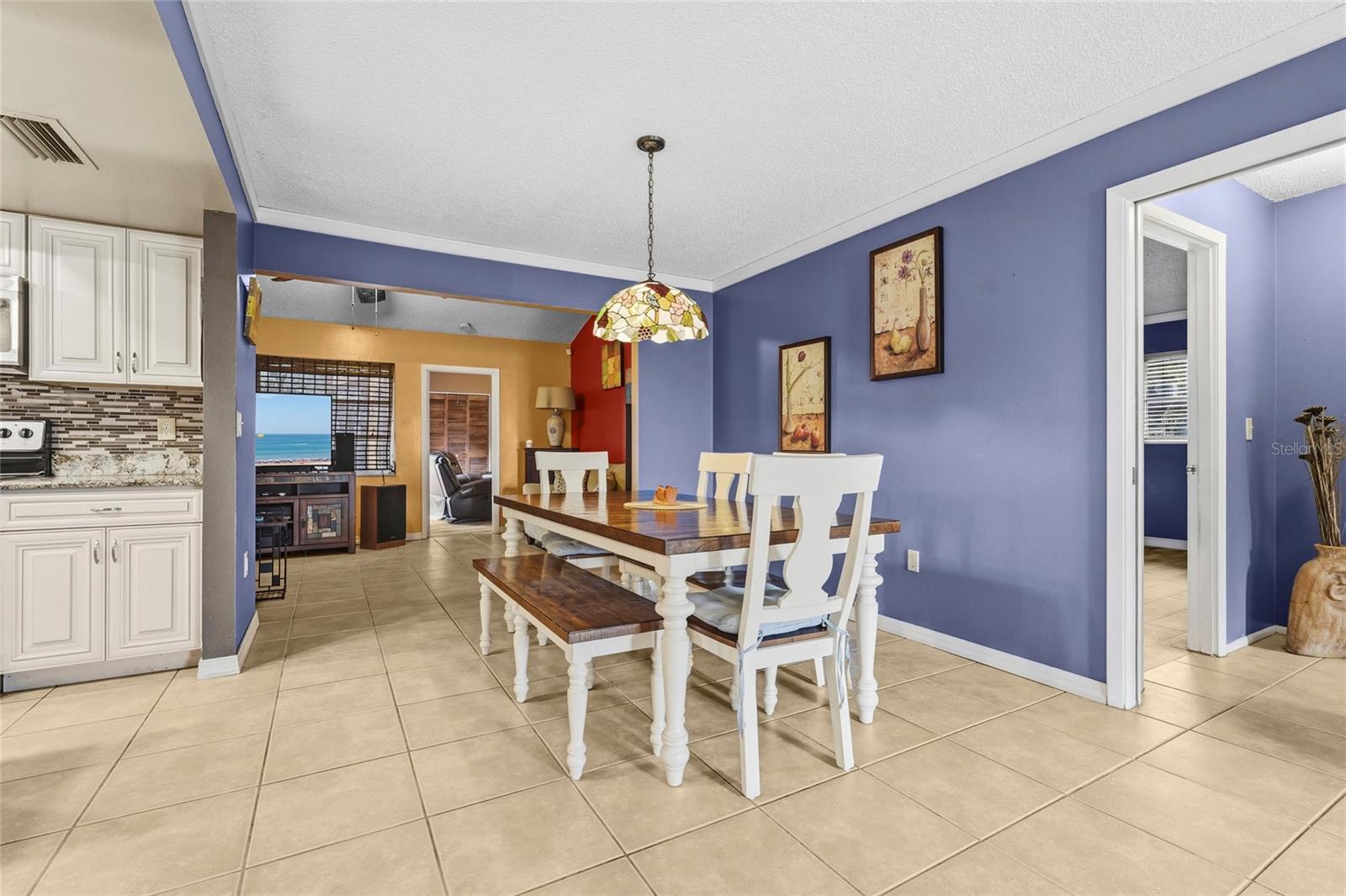 Image 15 of 63 For 2356 Teal Avenue