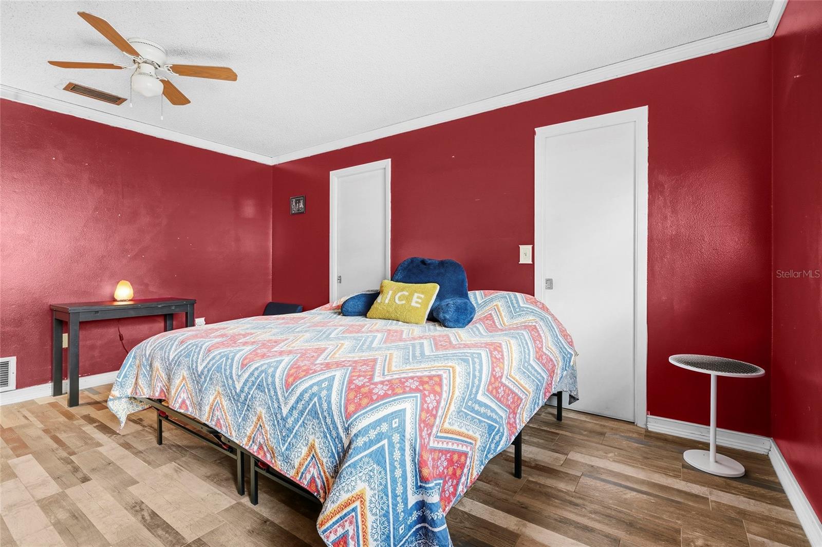 Image 36 of 63 For 2356 Teal Avenue