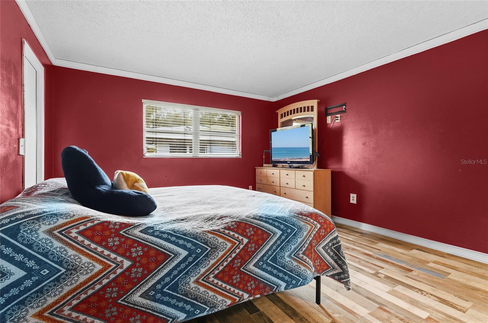 Image 37 of 63 For 2356 Teal Avenue