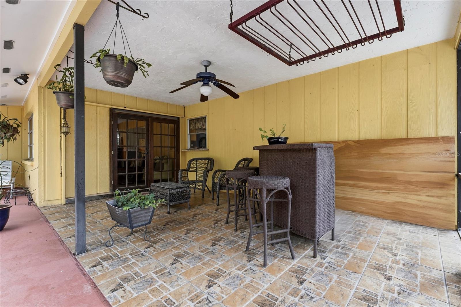 Image 40 of 63 For 2356 Teal Avenue