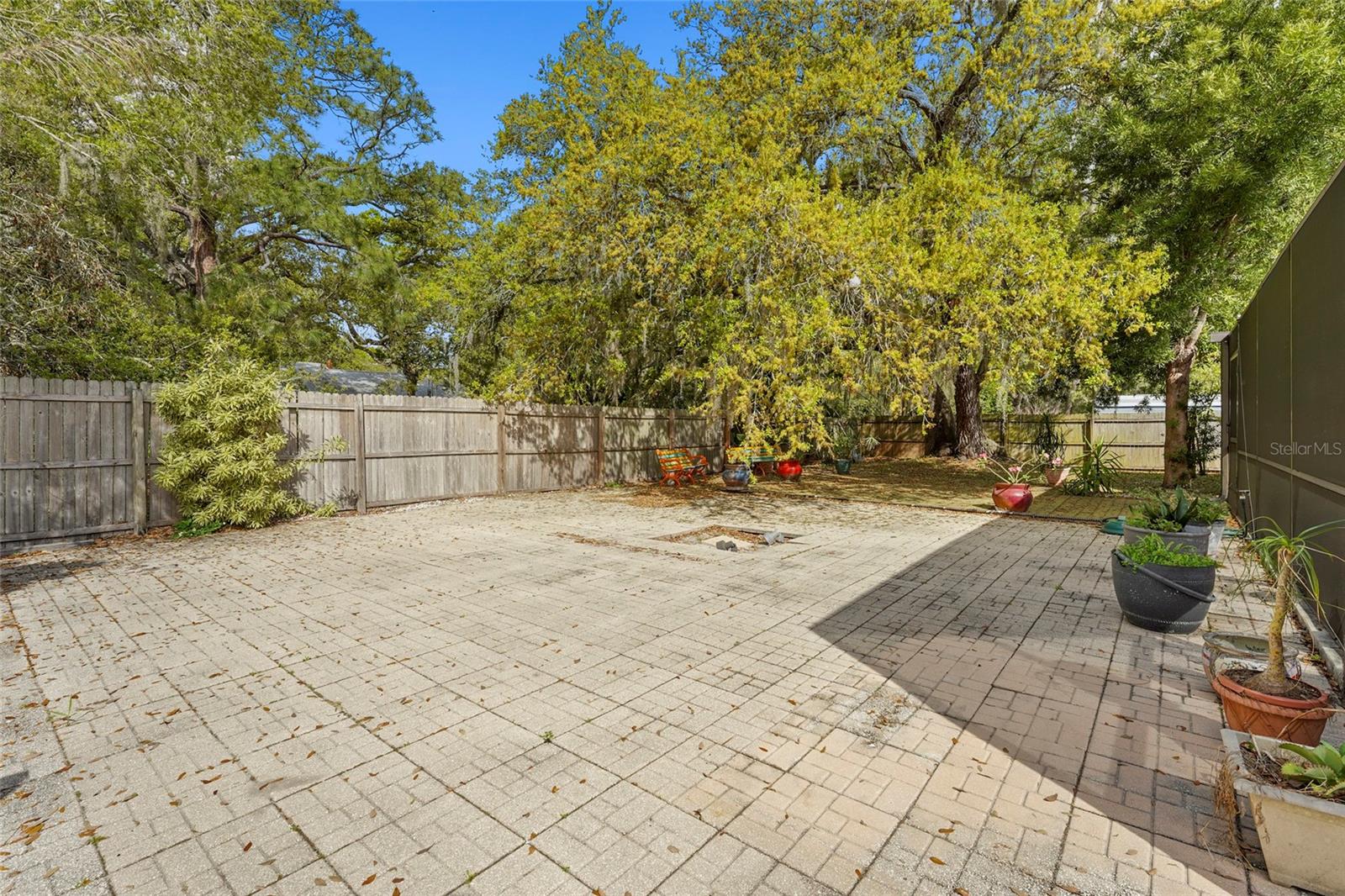 Image 45 of 63 For 2356 Teal Avenue