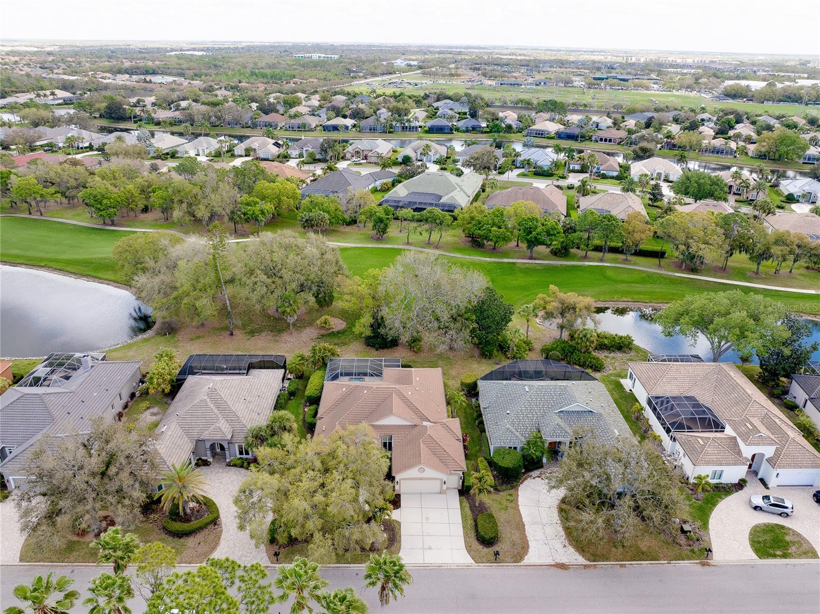 Image 4 of 86 For 5213 88th St E