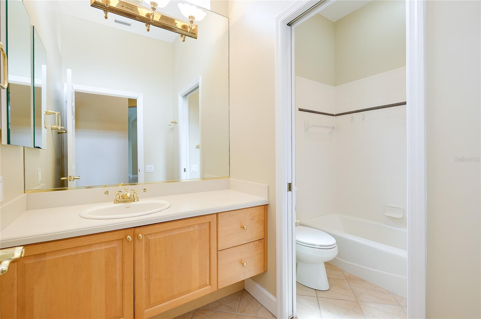 Image 43 of 86 For 5213 88th St E