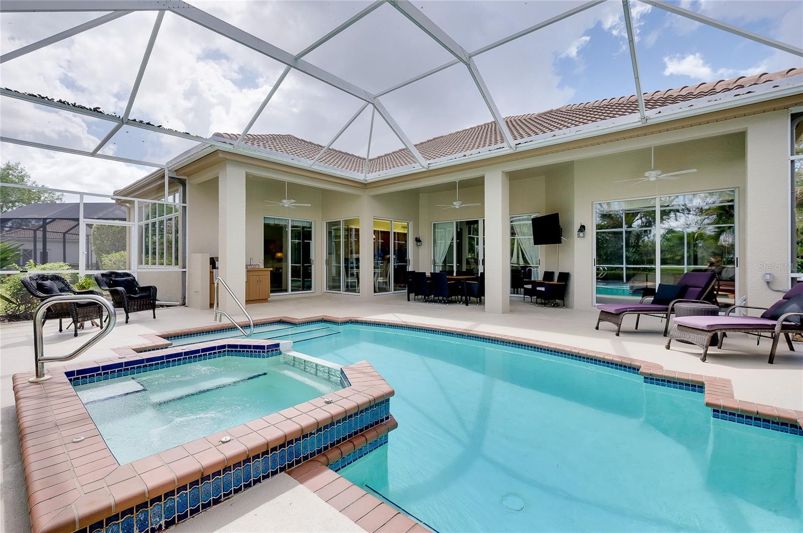 Image 52 of 86 For 5213 88th St E