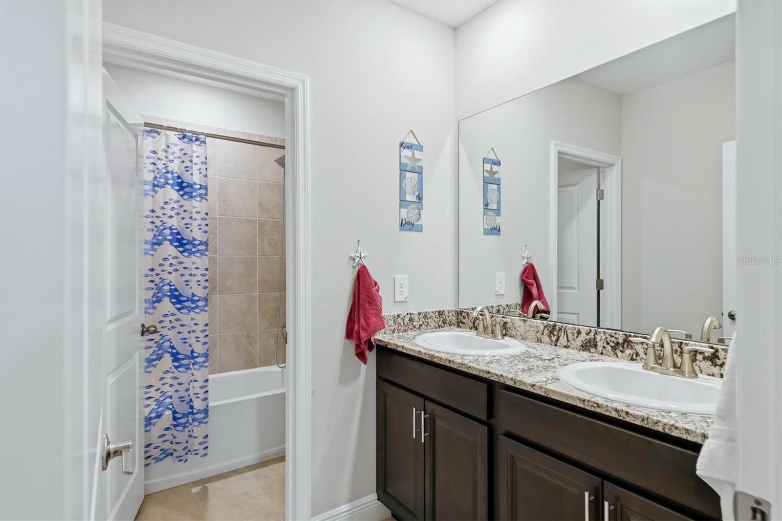 Image 31 of 56 For 12770 Indigo Breeze Drive