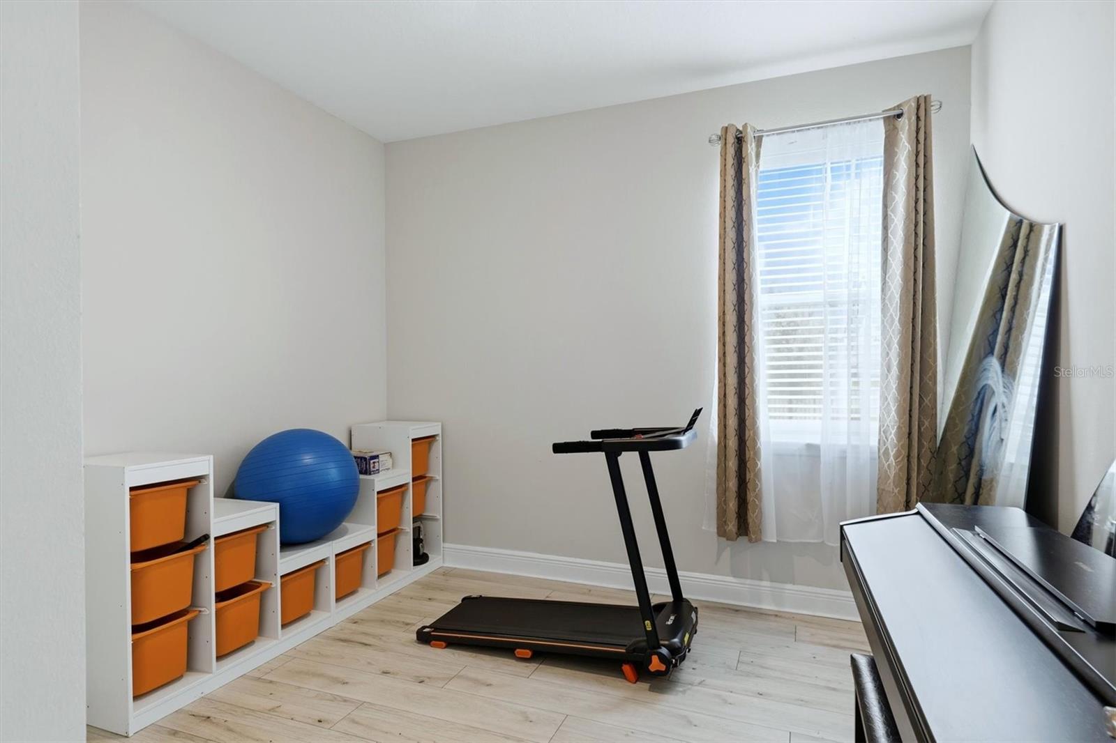 Image 35 of 56 For 12770 Indigo Breeze Drive