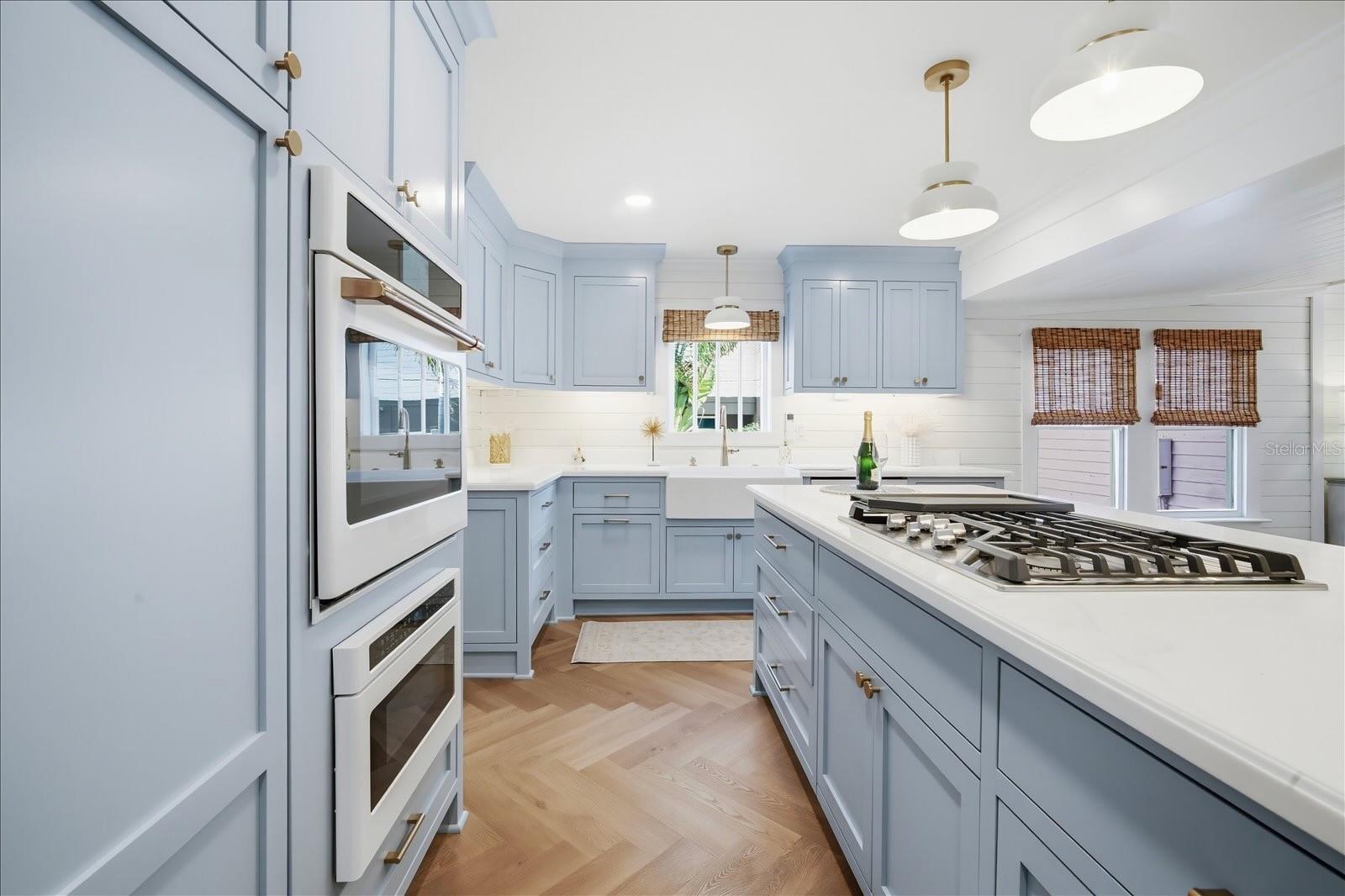 Image 17 of 46 For 2913 Gulf Drive