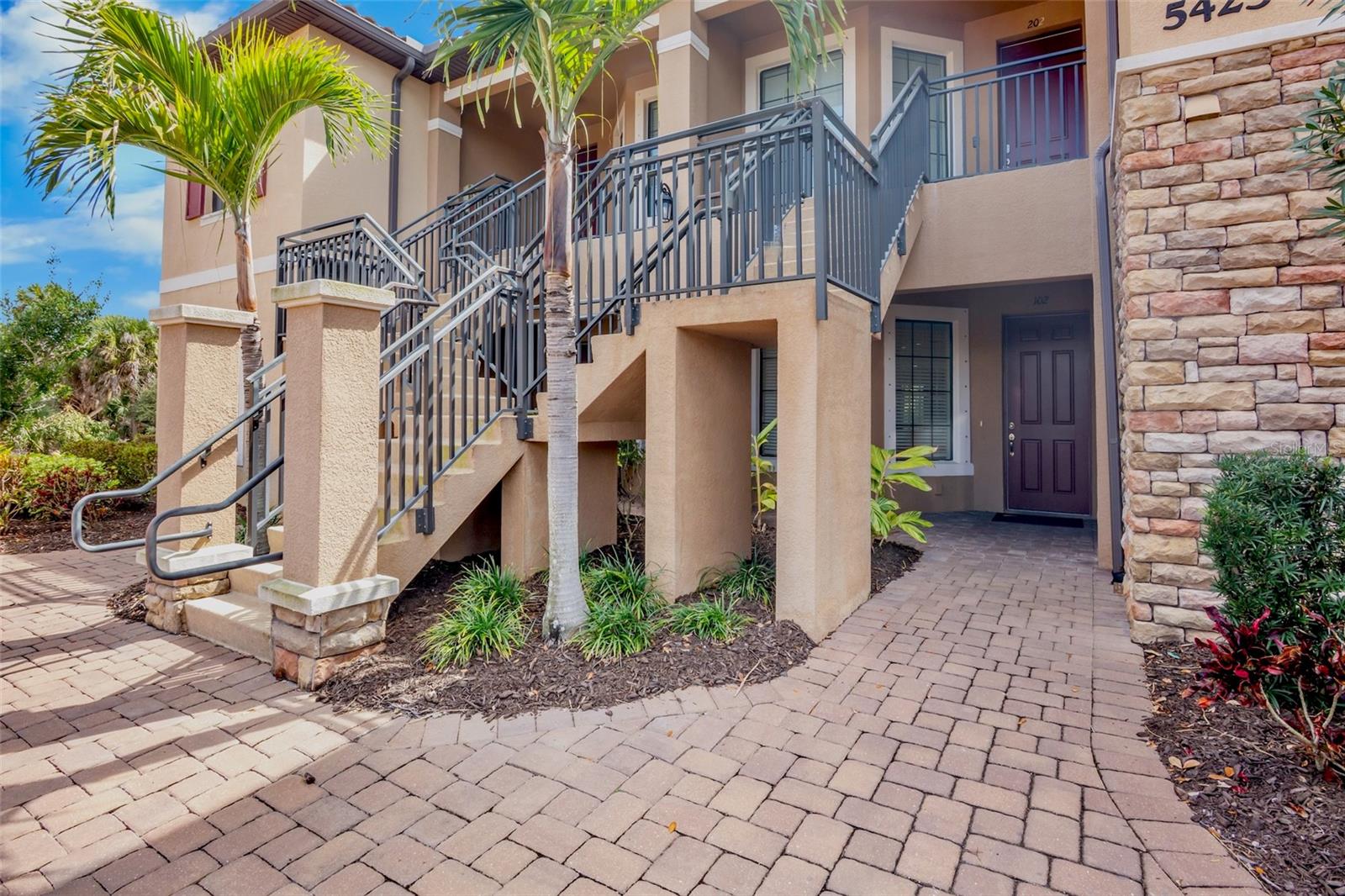 Details for 5425 Cicerone Street 102, SARASOTA, FL 34238