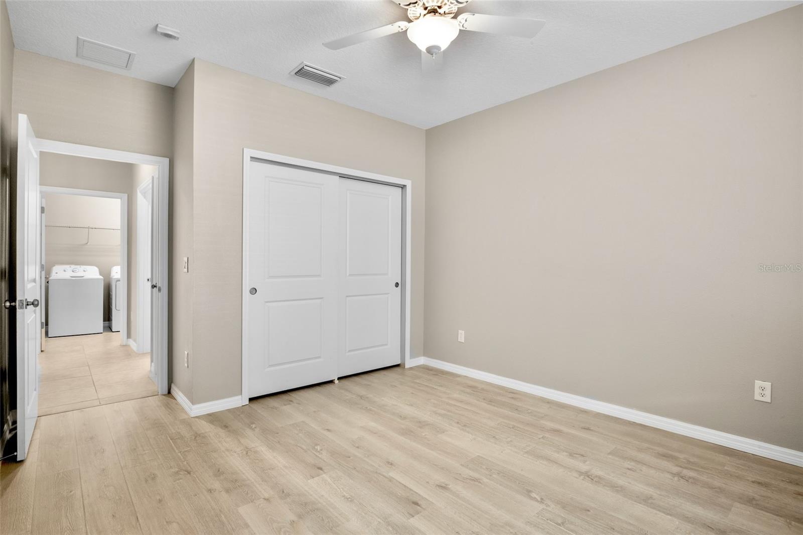 Image 19 of 36 For 5425 Cicerone Street 102