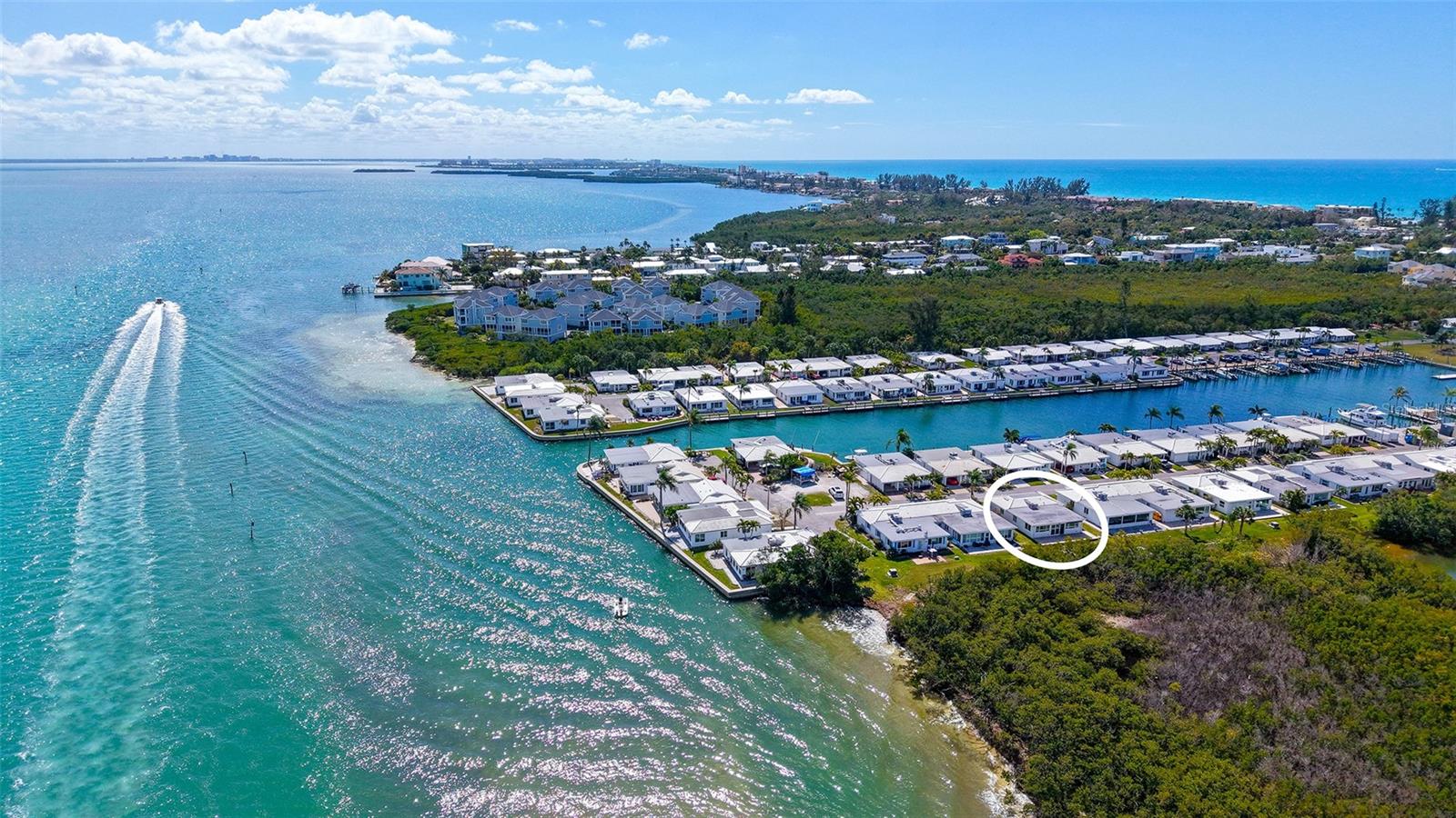 Image 31 of 70 For 909 Spanish Drive N