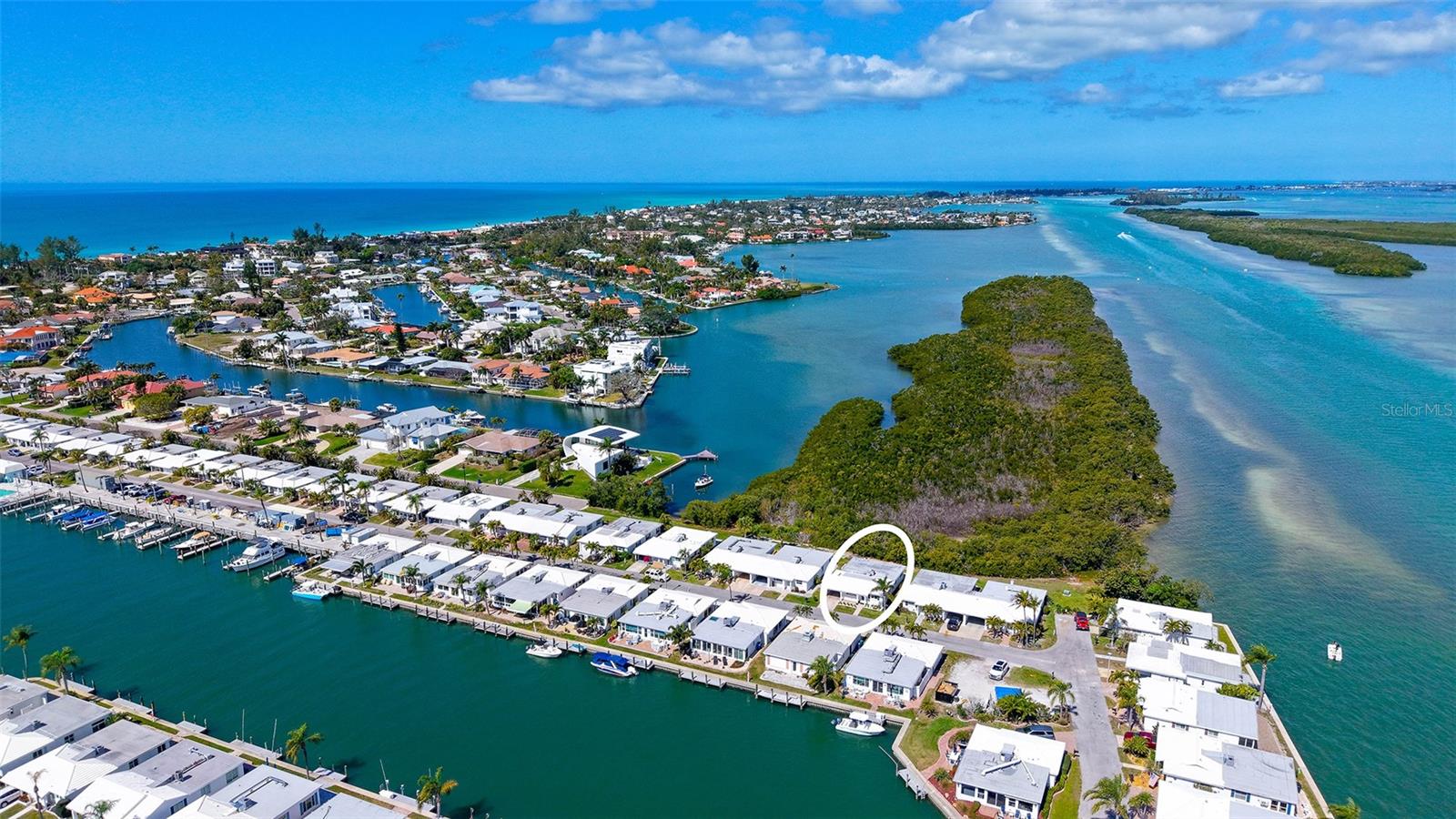 Image 5 of 70 For 909 Spanish Drive N