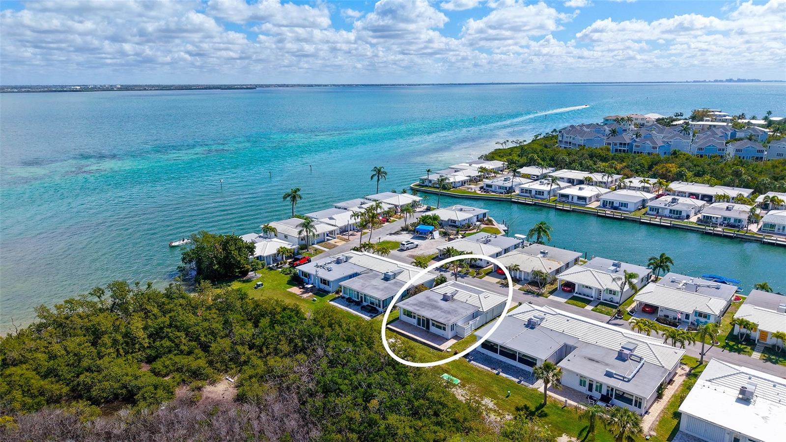 Image 70 of 70 For 909 Spanish Drive N